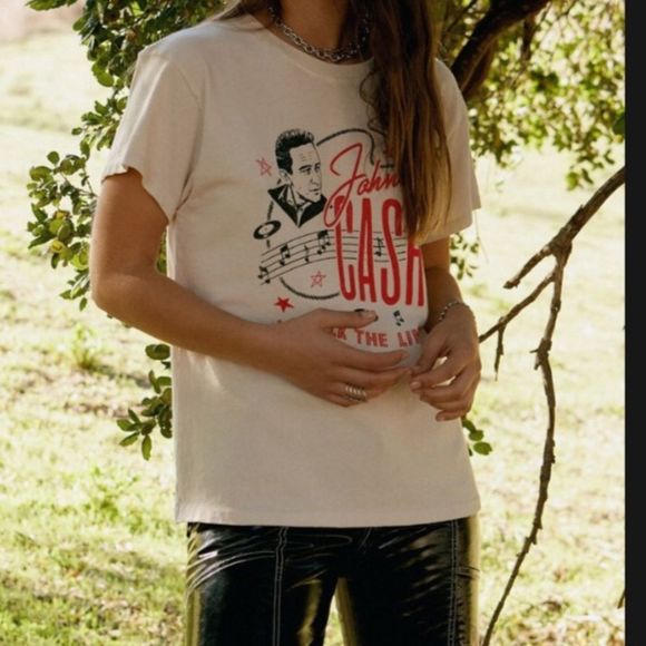 Daydreamer Tops - Rare DAYDREAMER vintage graphic Johnny cAsh tee